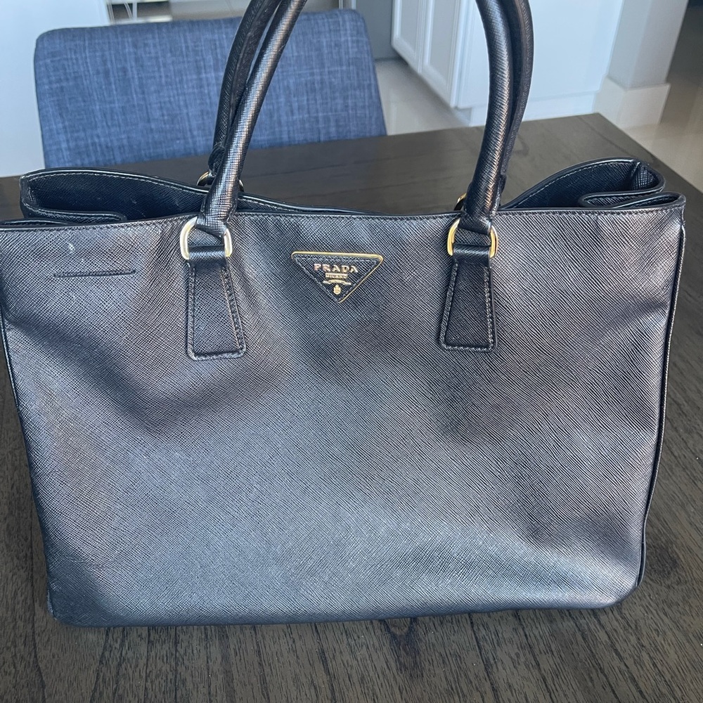 Authentic PRADA tote Handbag